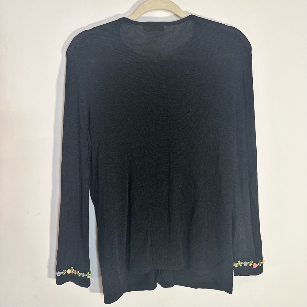 Lilly‎ Black Embroidered Floral Button Front Cardigan Sweater M - Picture 12 of 16